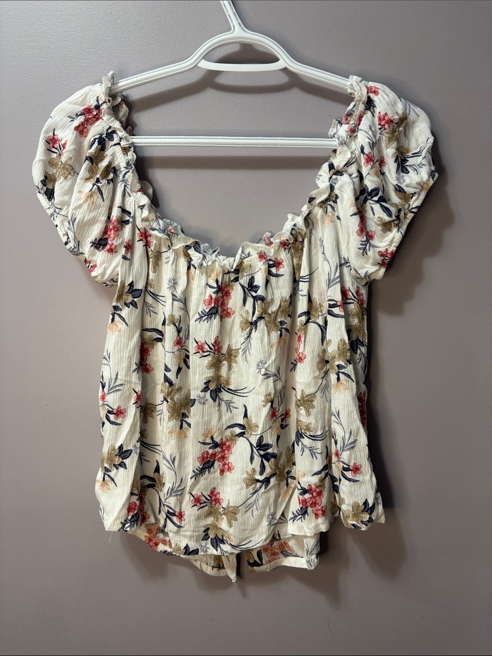 American Eagle Floral Off-The-Shoulder Button Front Blouse Size L - Picture 2 of 6
